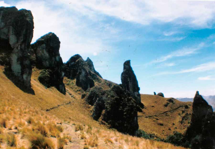 CERRO-EL-CHIVO-como-objeto-inteligente-1